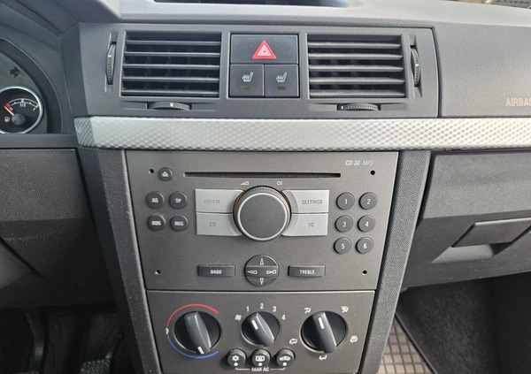 Opel Meriva cena 13999 przebieg: 168000, rok produkcji 2010 z Opole małe 92